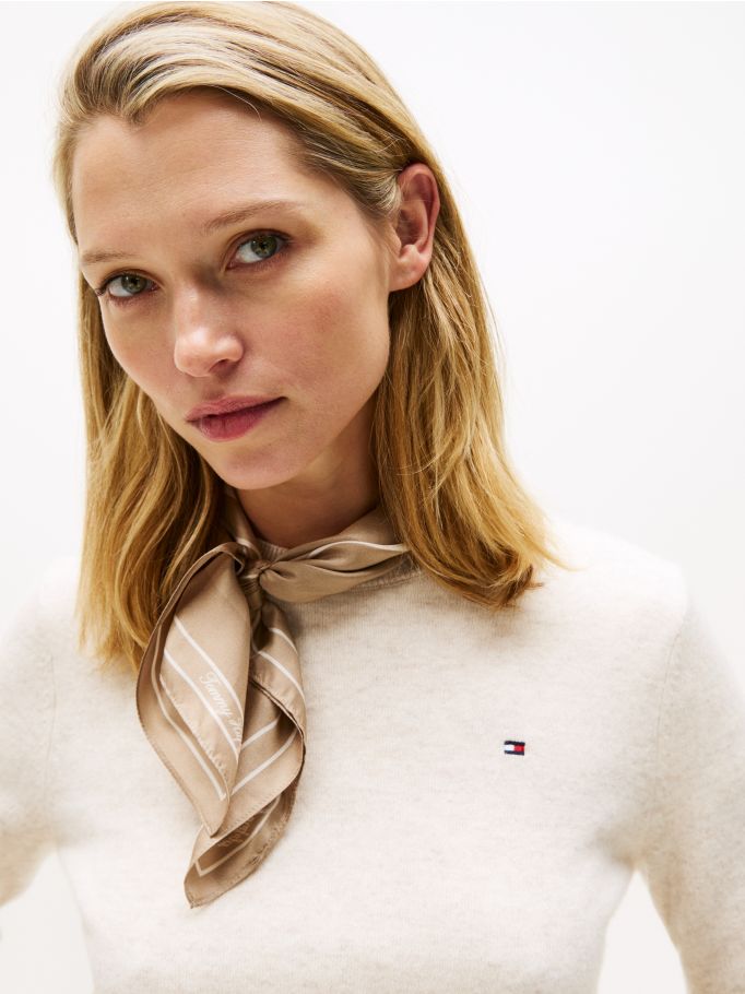 Chic Heritage Logo Pure Silk Square Scarf Tommy Hilfiger