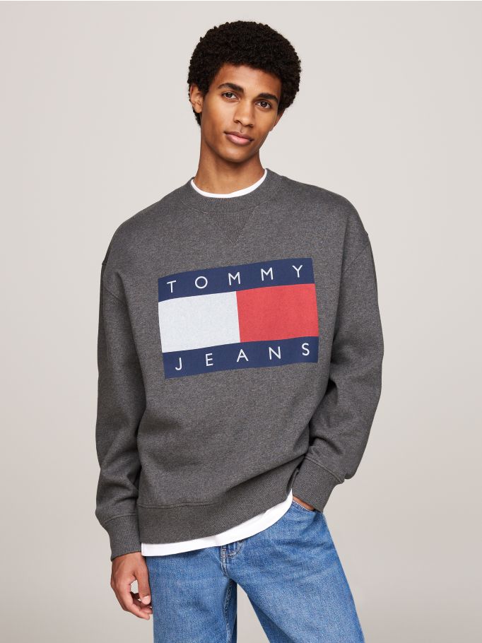 Tommy Flag Badge Relaxed Sweatshirt Tommy Hilfiger