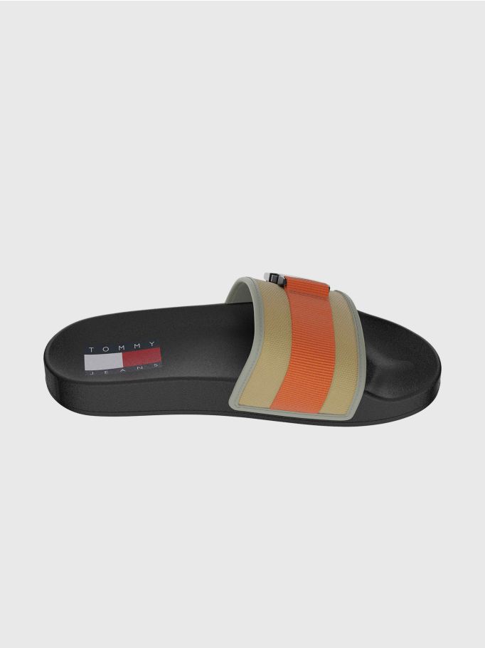 Buckle Footbed Sliders with BLOOM™