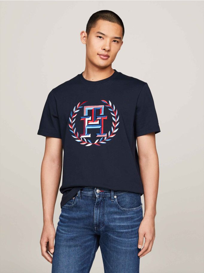 Tommy hilfiger store crest flag tee