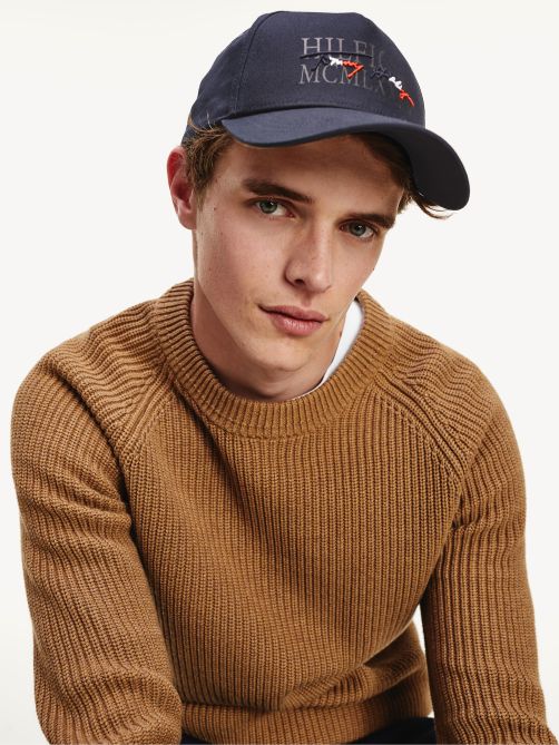 tommy hilfiger hat scarf and gloves