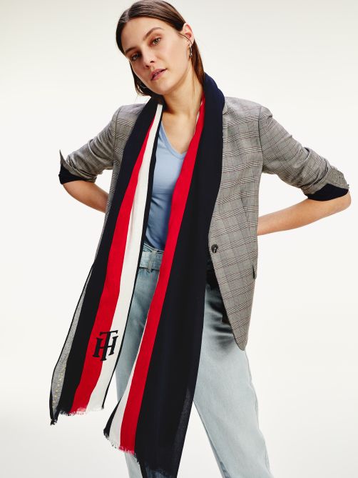 tommy hilfiger scarf and gloves