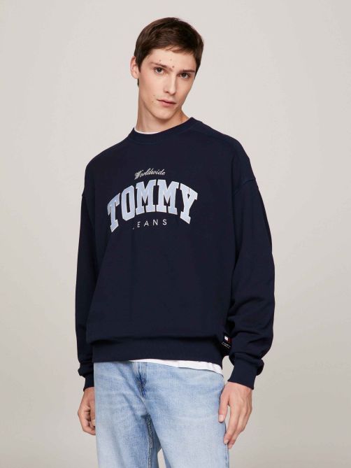 Men s Tommy Jeans Hoodies Sweatshirts Tommy Hilfiger Saudi