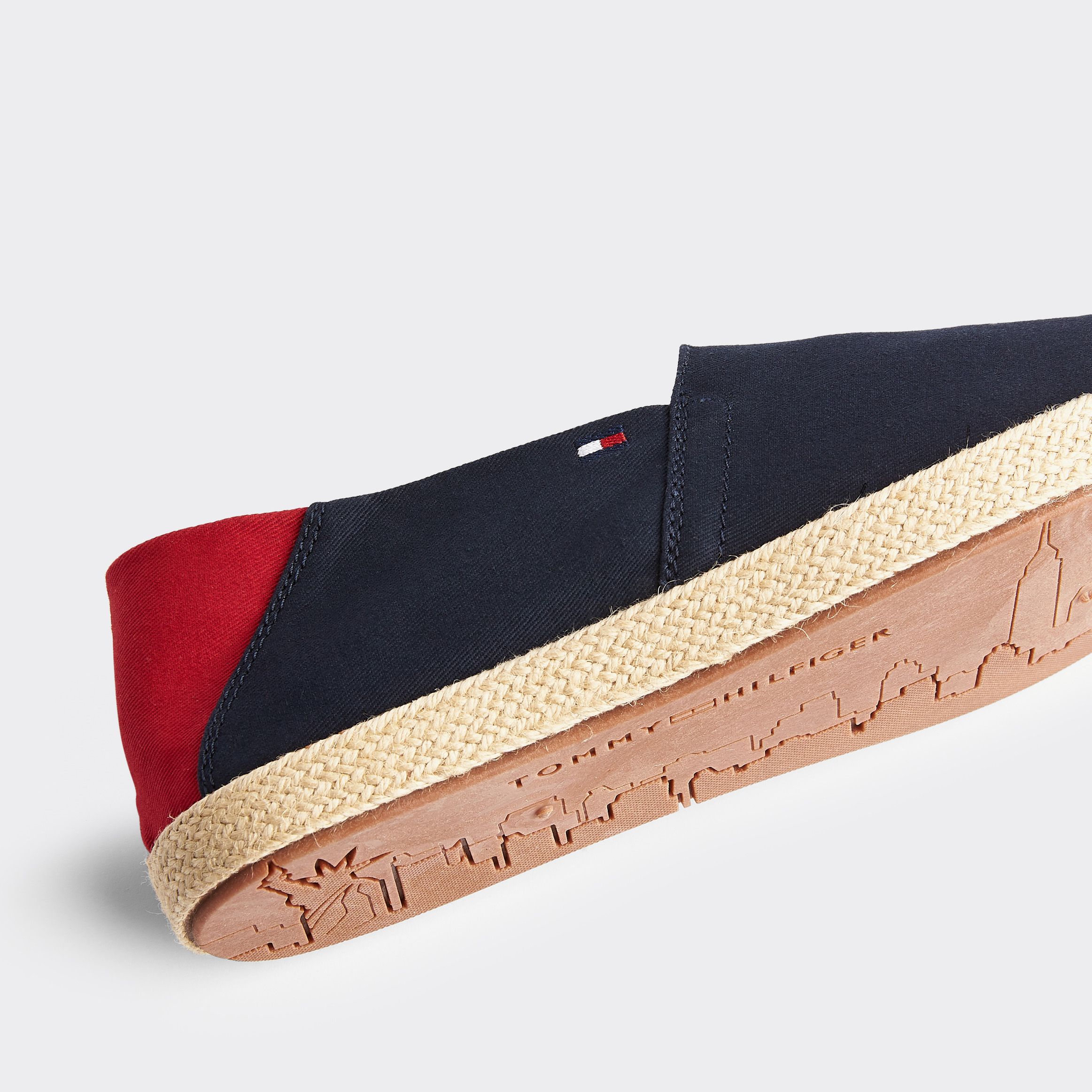 /C01_09_FM0FM00569403_FL-AS-D1