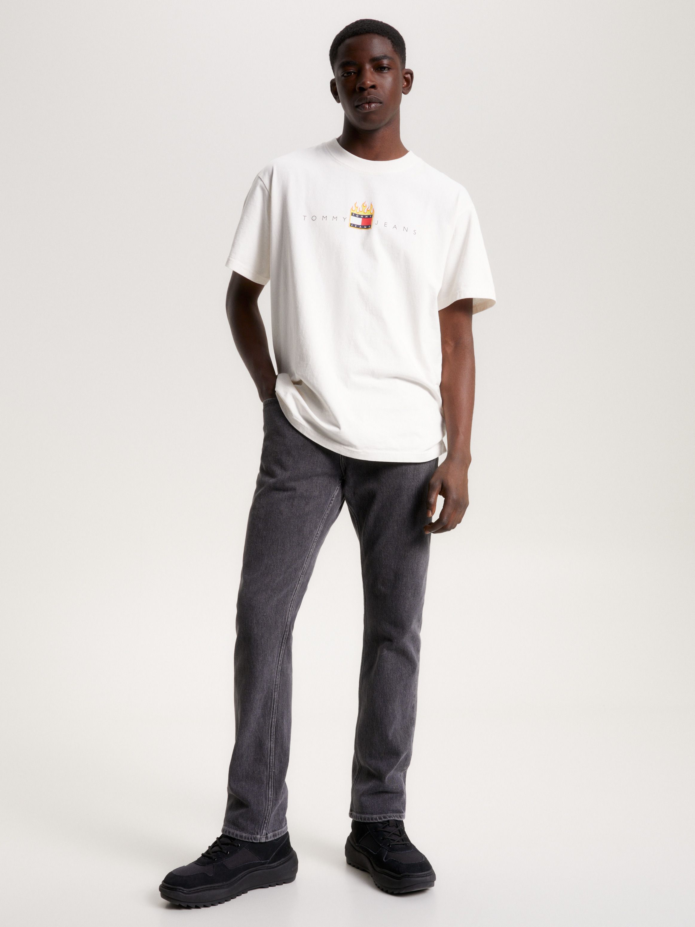 Fire Flag Relaxed T-Shirt | Tommy Hilfiger