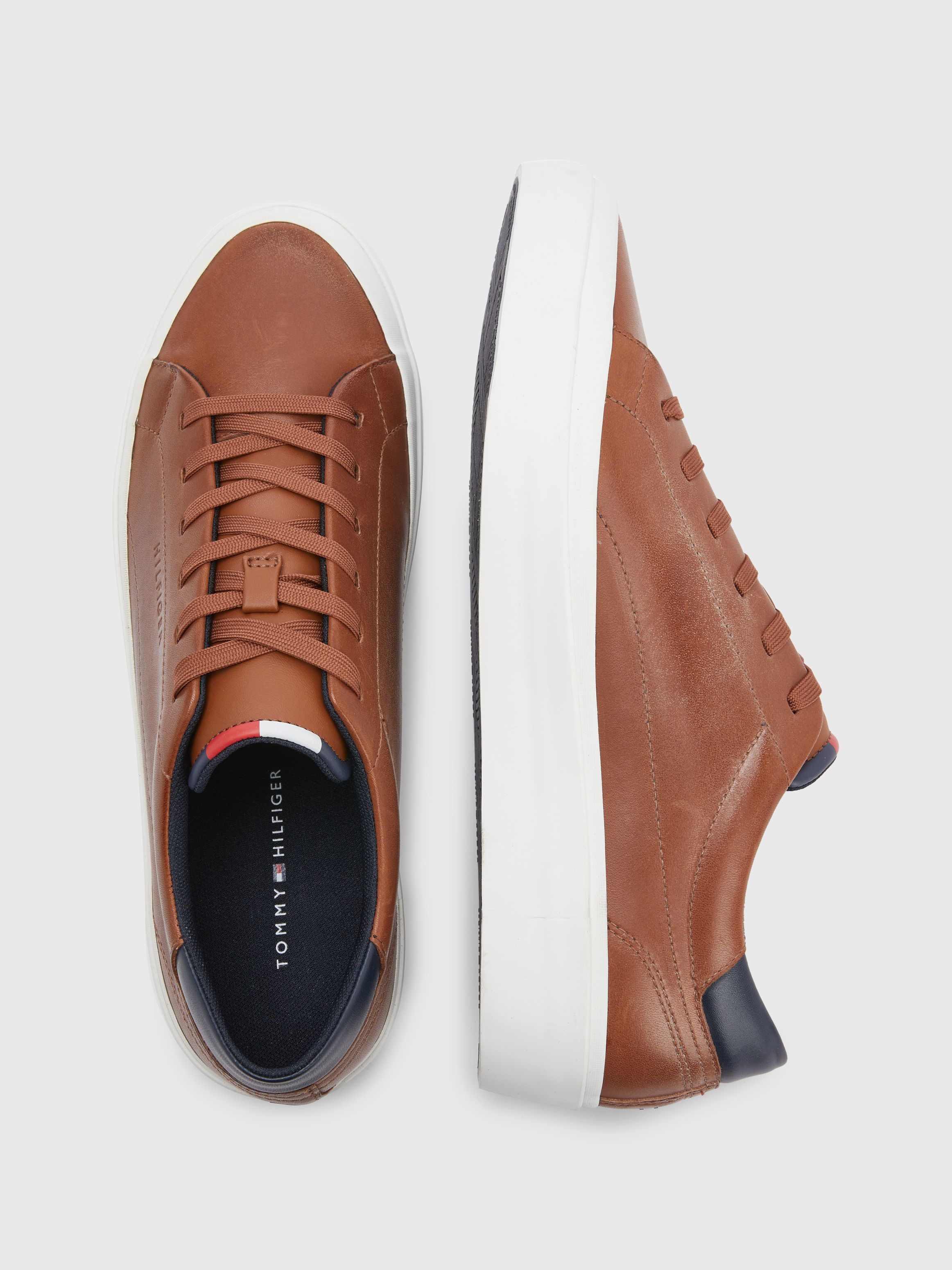 tommy hilfiger premium leather runner