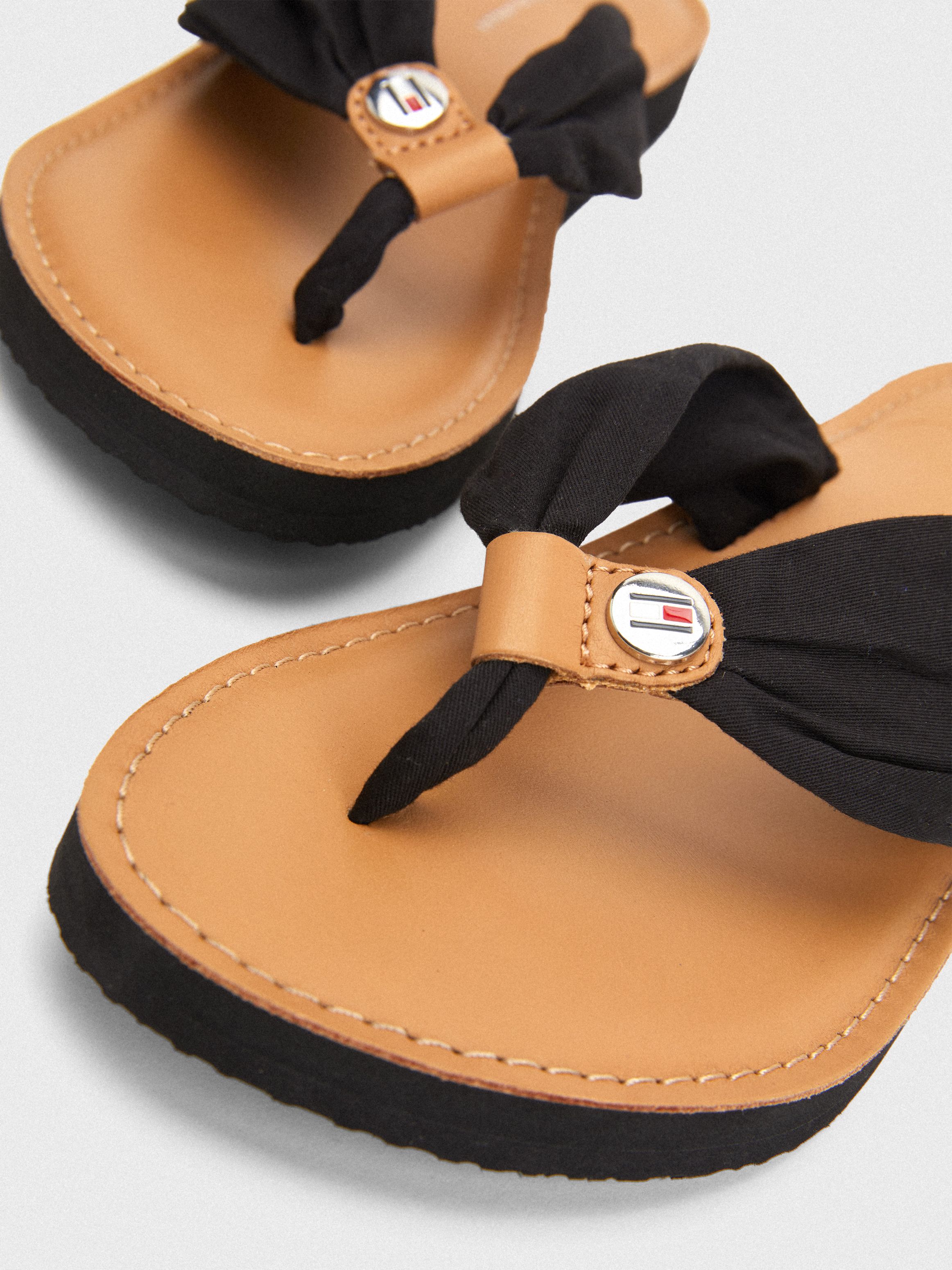Essential Leather Footbed Flip-Flops