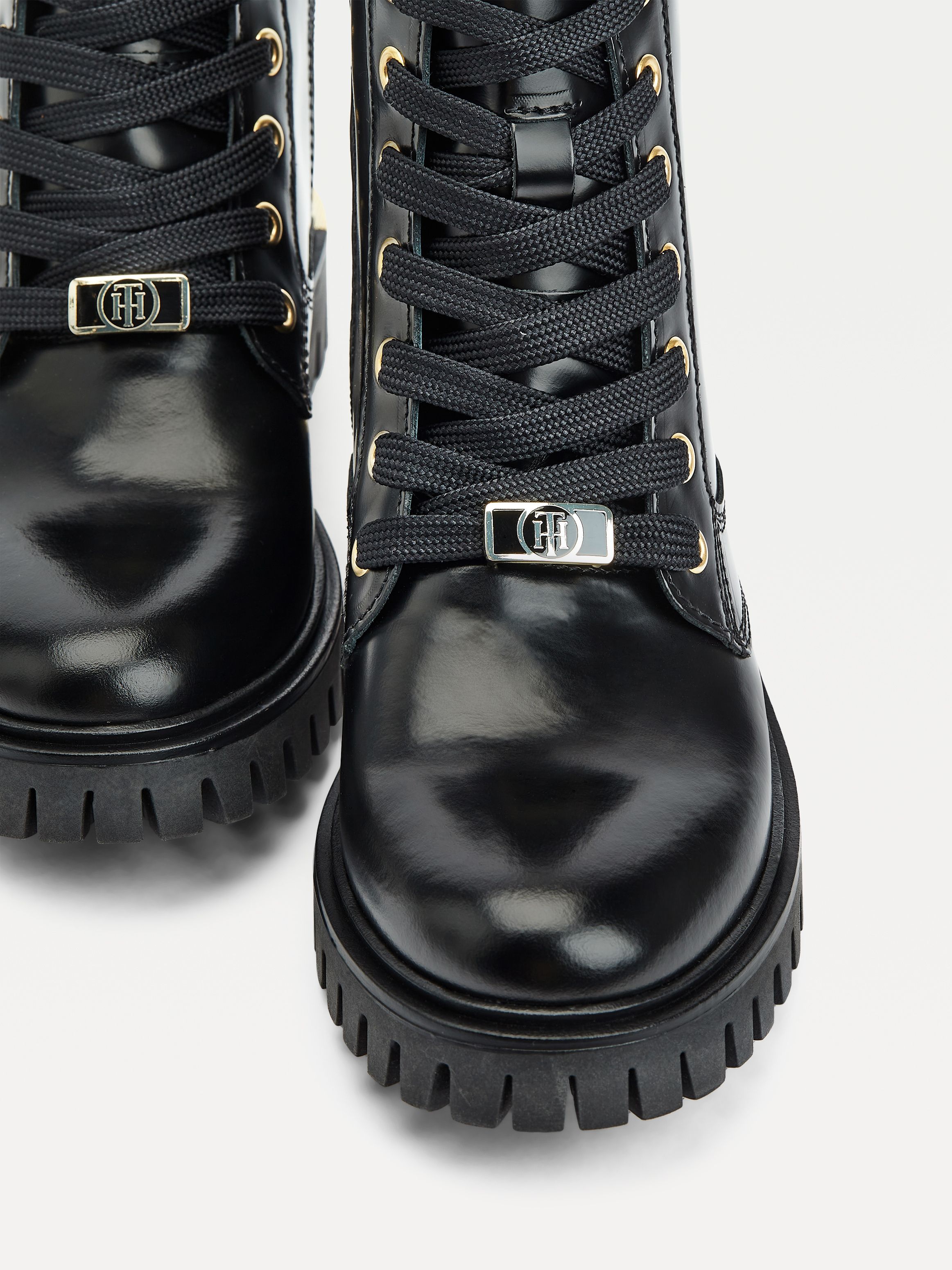 leather lace up cleat boots