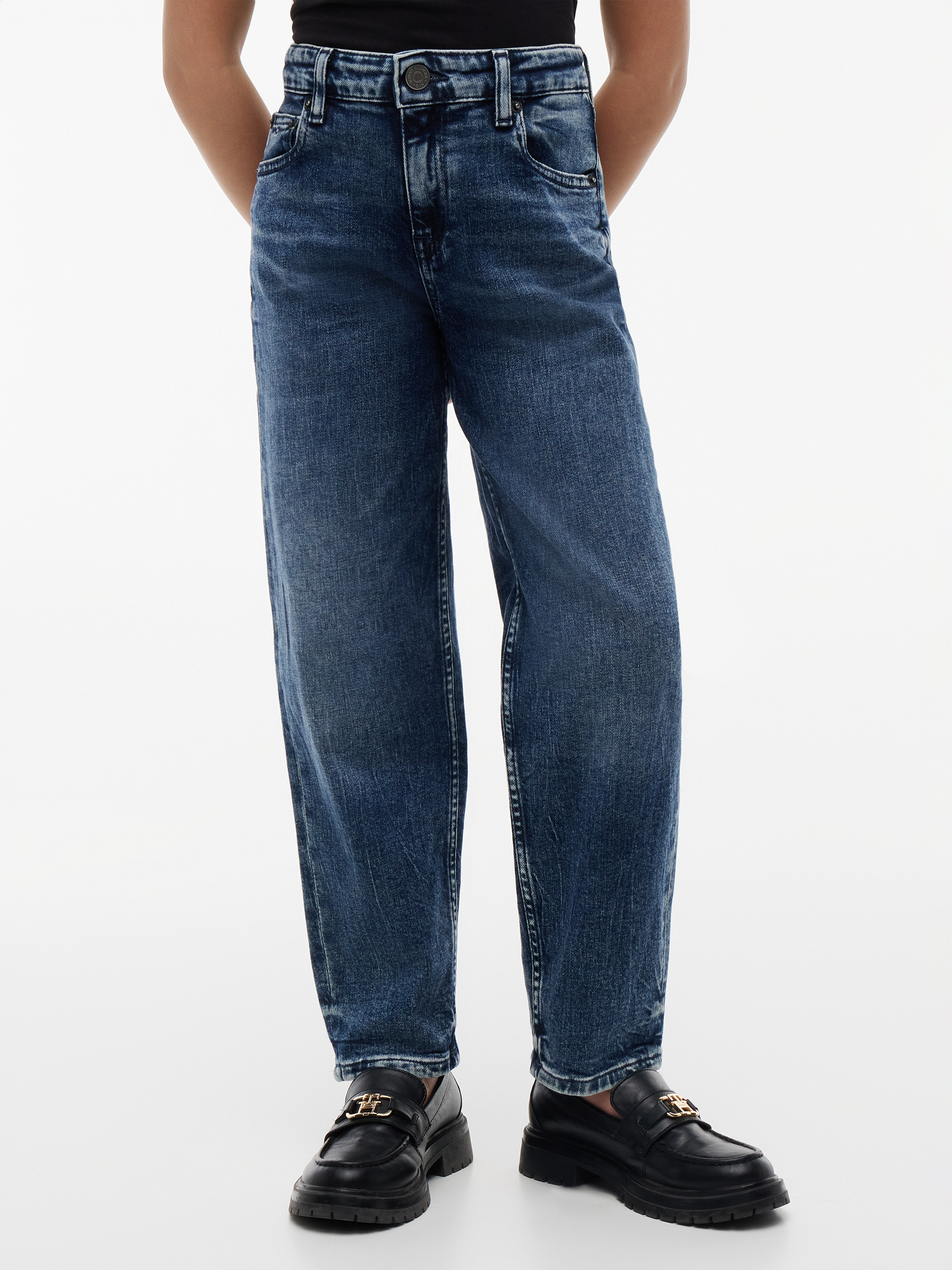 Wide Barrel Leg Jeans