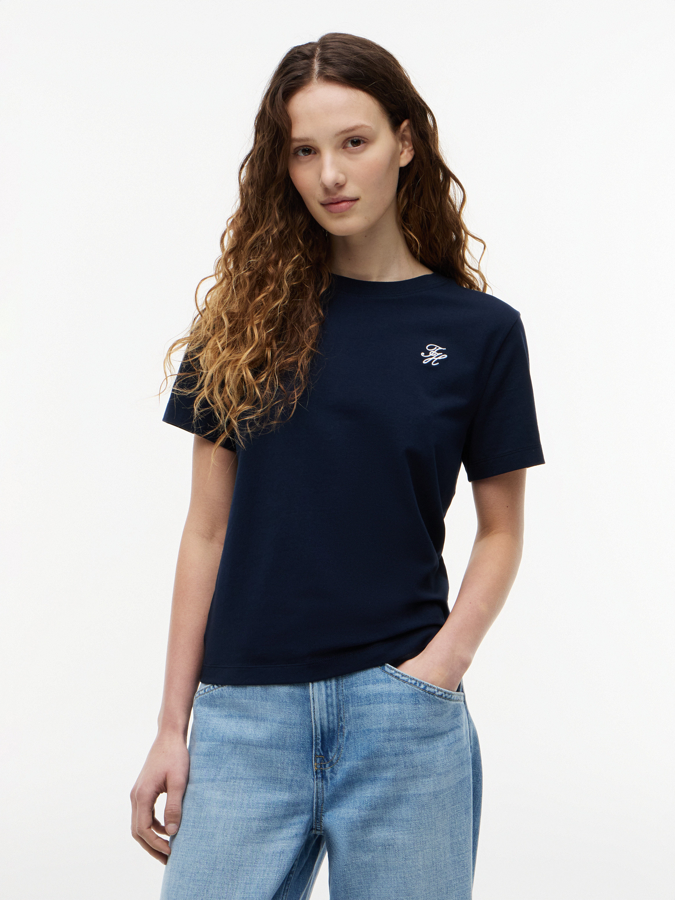 Logo Embroidery Crew Neck T-Shirt