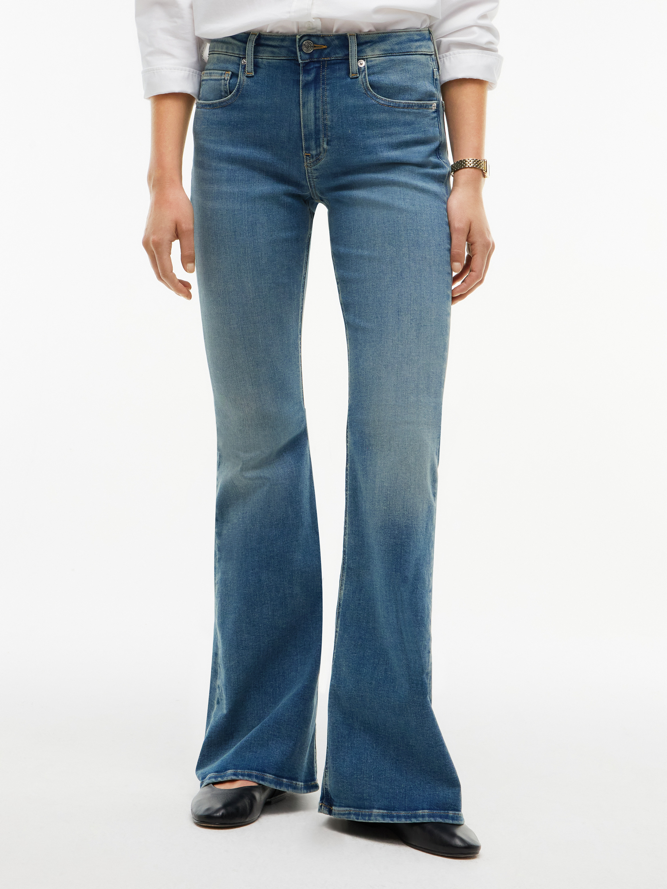 Luna Mid Rise Flared Jeans — Blue